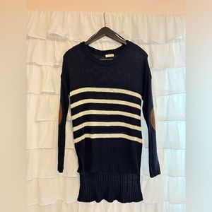 Harper heritage size small sweater